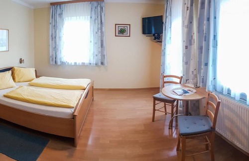 Wagerberg Cama Y Desayuno | Familienzimmer - 2 Nächte - Thermenpension Gigler