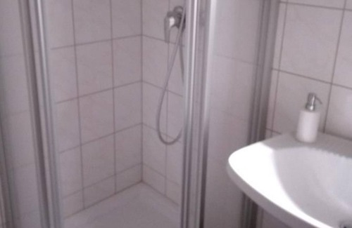 Bad Kleinkirchheim Cabaña | Familienzimmer, Dusche, WC, Standard - Hotel Kirchenwirt