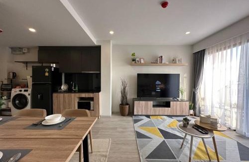 Sathorn Apartamento | Family 2Bedrooms 2BR w/Pool/Gym/Wi-fi @Sathorn