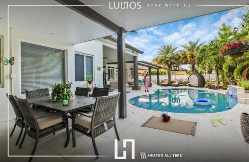 Palmetto Bay Casa | Family 4BR Escape Pool Arcade Sleeps 12 L57