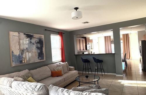 Laveen Meadows Casa | Family and pet friendly 3 bedroom house located near Phoenix.