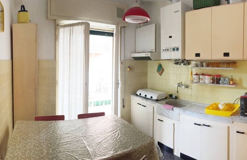Celle Ligure Apartamento | Apartamento familiar a 200mt. del mar