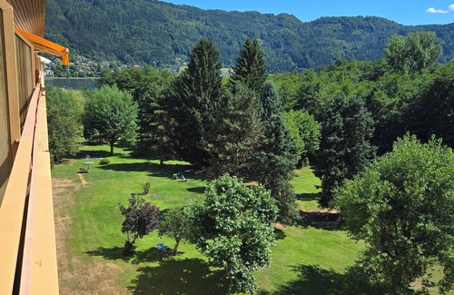 Bodensdorf Apartamento | Family apartment in a dream location: with lake access, pool and close to the Gerlitzen