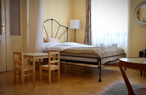 Pisek Apartamento | Family Apartment Písek City Centre II.