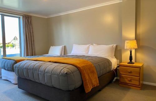 Twizel Apartamento | Family Apartment with Mountain Views
