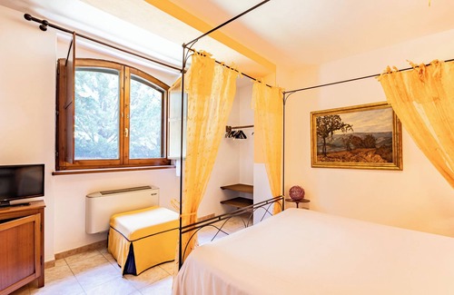 Montegabbione Apartamento | Family Apt In Bio Agriturismo With Pool, Parrano, Italy