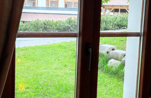 Kanzelhohe Apartamento | Family Garden Suite Kanzelhöhe