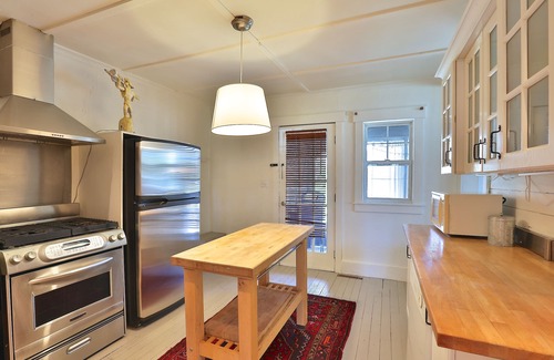 Ayers Cliff Casa | Family Summer House in the ❤️ of the Eastern Townships