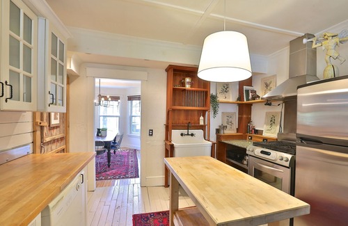 Ayers Cliff Casa | Family Summer House in the ❤️ of the Eastern Townships