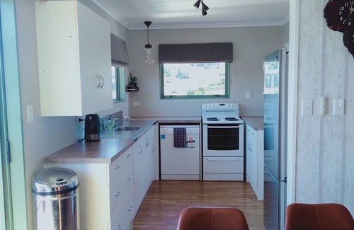 Opito Bay Casa | Family Beach Bach - 1 min walk to Opito Bay beach