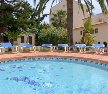 Urbanización Pinos Verdes Apartamento | Family Beach Duplex Marbella