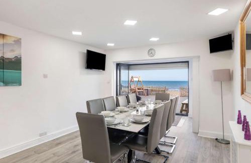 Pevensey Casa | Family Beachfront Bliss Sleeps 10