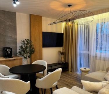 Ursynow Apartamento | Family & Business Apartments PREMIUM No 2 - 1 Bedroom with Private Jacuzzi, Balcony, Parking