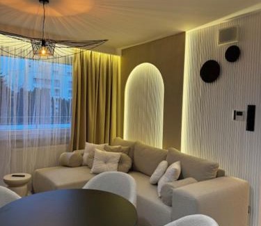 Ursynow Apartamento | Family & Business Apartments PREMIUM No 2 - 1 Bedroom with Private Jacuzzi, Balcony, Parking