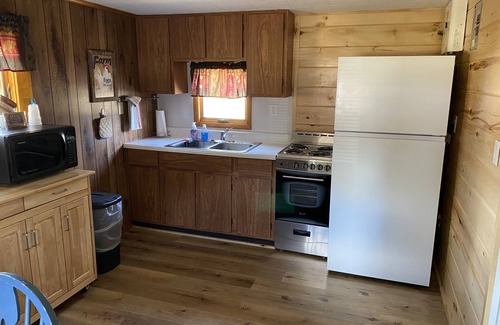 Schroon Lake Cabina | Family cabin at Rowe’s Cabins .We are the family fun place.