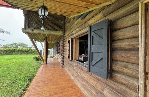 San Ramón Cabina | Family cabin in San Ramon de Alajuela, just minutes from the airport, Alajuela.