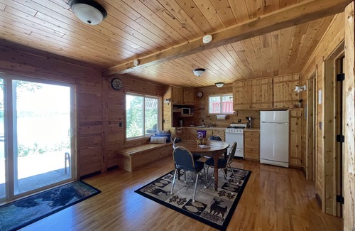 Crystal Falls Cabina | FAMILIA LAKESIDE CABINA PRIVATE LAKE Y ACERAGE FISHING SENDERISMO CAZA Y NATURALEZA
