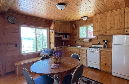 Crystal Falls Cabina | FAMILIA LAKESIDE CABINA PRIVATE LAKE Y ACERAGE FISHING SENDERISMO CAZA Y NATURALEZA