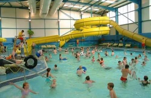 Chapel Saint Leonards Chalet De Esquí | Family Caravan-Pets-Golden Palm-Pool-Arcades