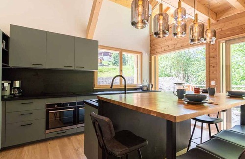 Valmorel Chalet De Esquí | Chalet de lujo, 10 habitaciones, capacidad 24 personas, terraza grande, sala de juegos, garage eléctrico