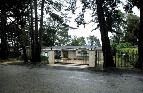 Northeast Carmel Casa | Confort familiar en el Carmelo