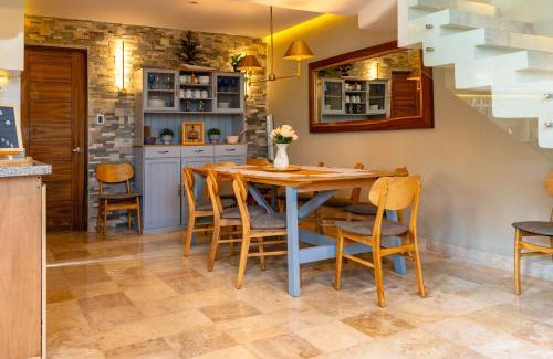 Playa Diamante Casa | Family Condo with 3 Bedrooms Pool & Hot tub