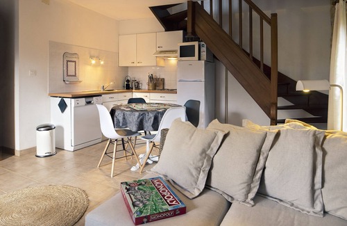 Saint-Genies Cabaña | Gîte-Confortable-Habitación con desagüe-Vista al campo-Gîte Terrasse