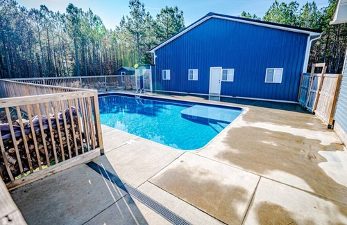 Lemon Springs Casa | Family Country Home in Historic Cameron, NC