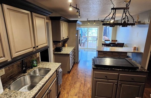 Ortonville Casa | Family Cove Beach House