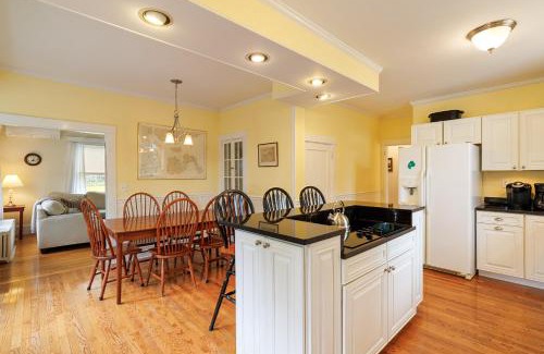 Northeast Harbor Casa | Family & Dog Friendly 4BR in Downtown NE Harbor - Millbrook