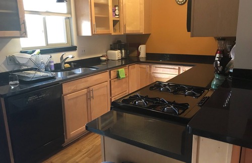 Louisville Casa | Family / Dog Friendly House Along Bike Trail, Enorme cubierta, capacidad para 6+
