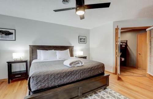 Lake Delton Casa | Family Dreams - Lakefront, 2-bedroom, multi-level condo, Winter Vacation
