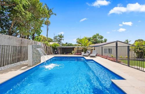 Torquay Casa | Family Entertainer - Pool Central