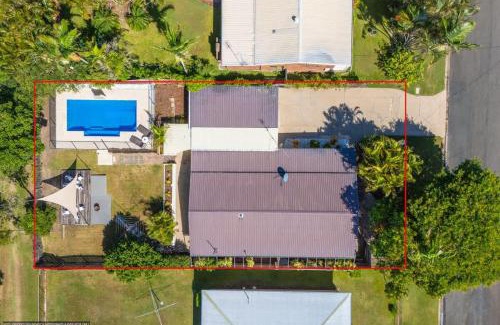 Torquay Casa | Family Entertainer - Pool Central