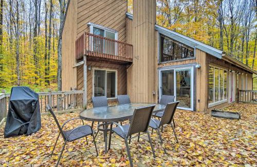 Harbor Springs Casa | Family Escape - Near Little Traverse Wheelway