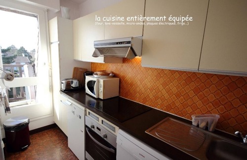 Saint-Regnobert-de-la-Cote-de-Nacre Apartamento | Apartamento familiar F2 (42m2), orientado al oeste, tranquilo, a 50 m del mar.