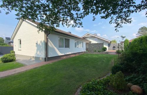 Rhauderfehn Apartamento | Family Ferienhaus Ennens
