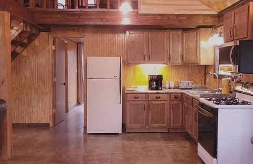Centreville Cabina | Family Fishing Stay - Private Cahaba River Access