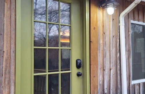 Centreville Cabina | Family Fishing Stay - Private Cahaba River Access