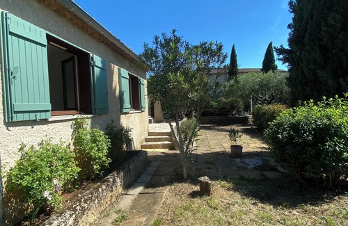 Saint-Andre-de-Cruzieres Casa | Family home for nature lovers