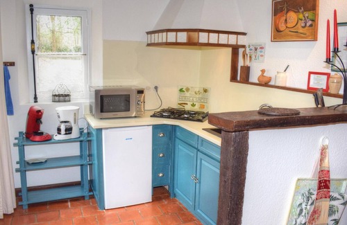 Souvigny-de-Touraine Cabaña | Acogedor Gîte en el Bosque de Amboise: 2 Hab, Joven Parc, Bicis, WiFi, Mascotas, Chimenea