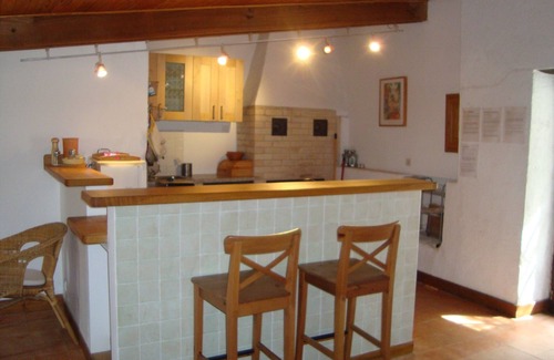 Valroufie Cabaña | Casa rural para familias y perros con piscina, área de juegos y vistas cerca de Cahors