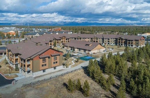 West Yellowstone Condominio | Family friendly 2 bedroom condo near Yellowstone with full kitchen and laundry