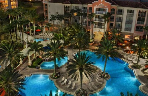 Williamsburg Complejo | Family friendly 2-bedroom Full kitchen. Golf ,pools.restaurants,activities.