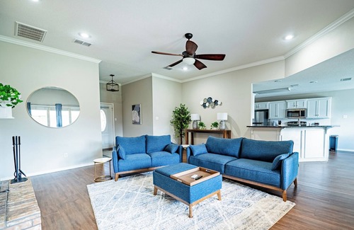 Lubbock Casa | Family-Friendly 2BR + Dedicated Office in Lubbock