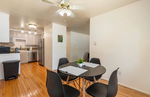 Picnic Point-North Lynnwood Casa | Family-Friendly 2BR Home in Lynnwood w/Parking