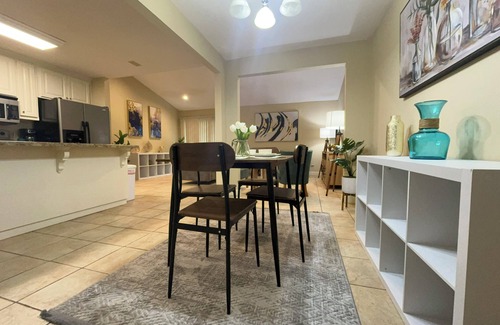 Valdosta Casa | 3 Bedroom, 2 Bathroom Townhouse in Valdosta perfect for short term rental!