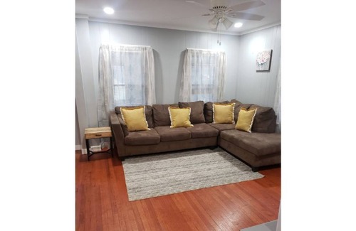 Providence Casa | Family friendly, 3BR Home near Colleges & Downtown