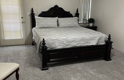Amistad National Recreational Area Casa | FAMILY FRIENDLY 4 BEDROOM STAY