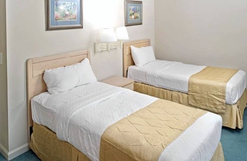 Berkeley Complejo | Family Friendly 4 Bedroom Suite @ Greenspring Vacation Resort